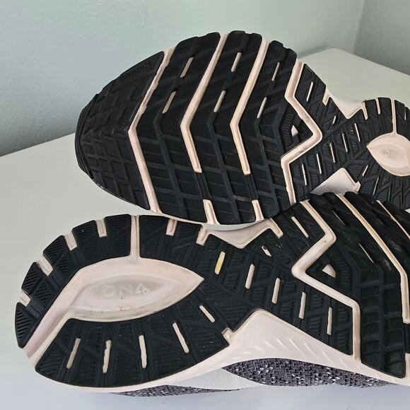 Brooks Launch 7 Running Shoes Women's 8.5 Gray Pink Athletic Athleisure Active - Picture 10 of 11